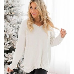 Pink Lily Ivory “Without a doubt” sweater
